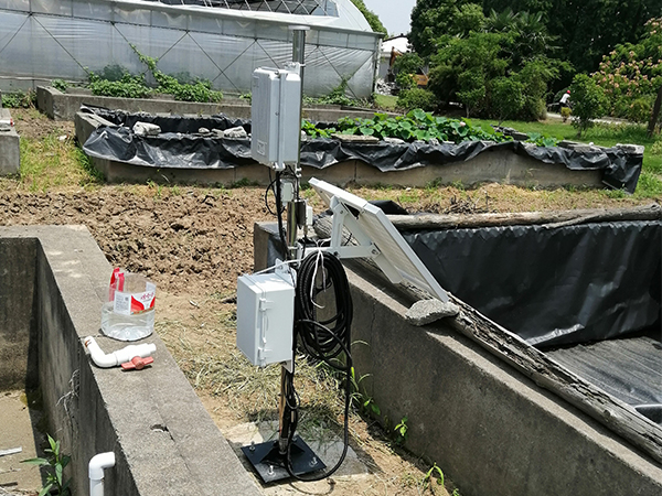 校園無線好色先生APP下载 點擊查看