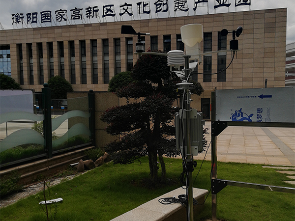 小學校園小好色先生APP下载
